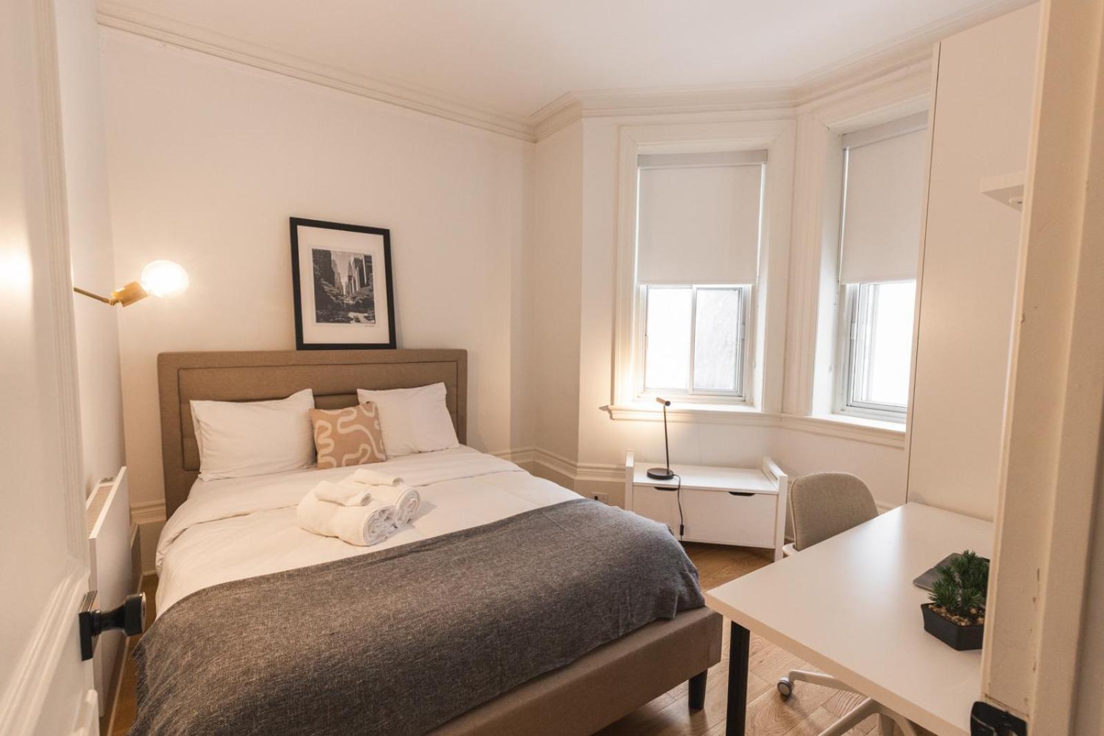 Ch-apartments, Downtown Apartment Montreal