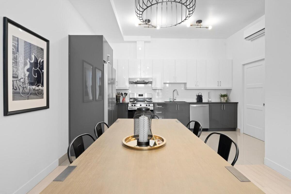 Apartment New Modern 2bdr In Little Italy Montreal