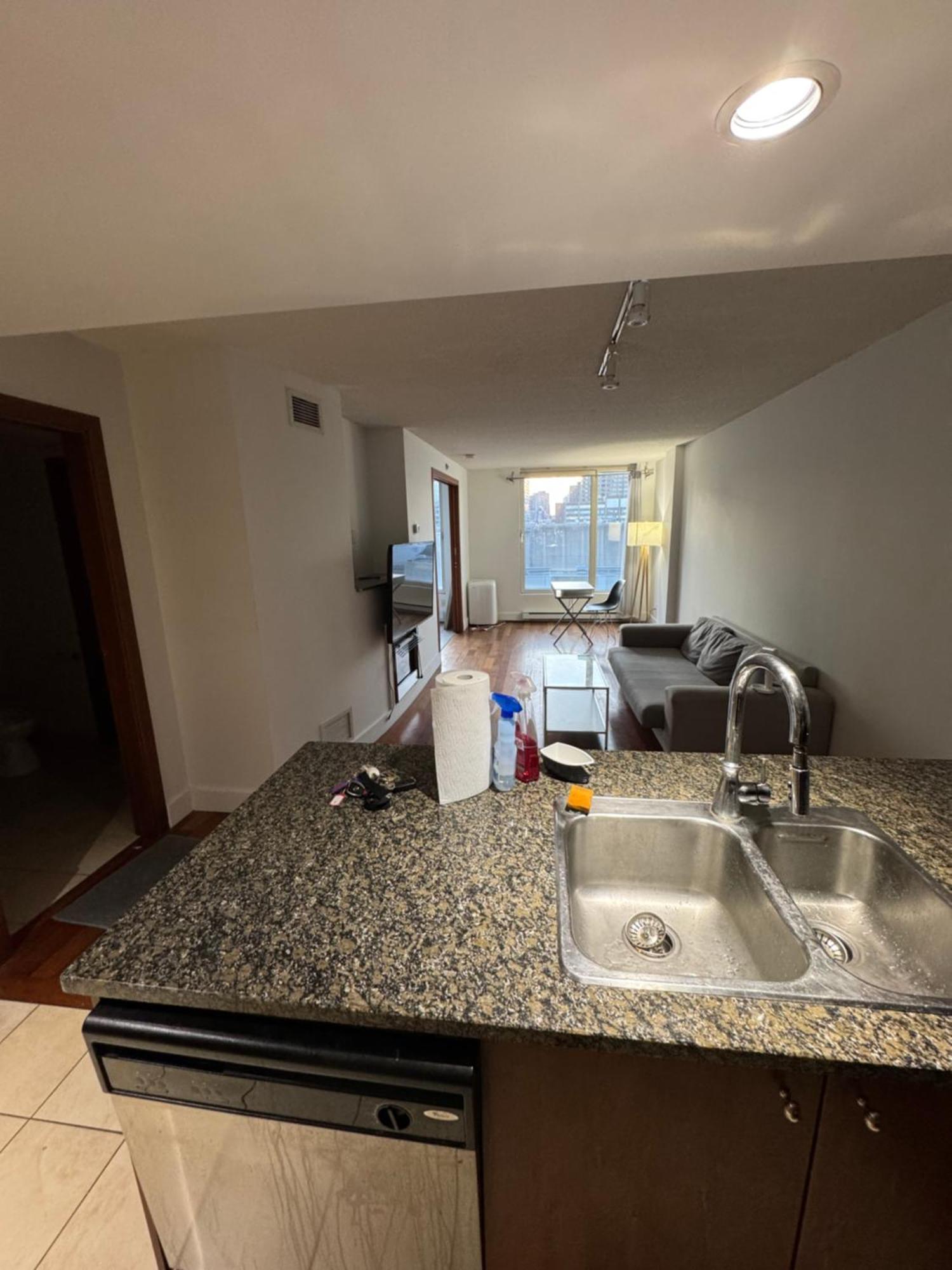 Cozy 1 Bedroom In The Heart Of Old Port
