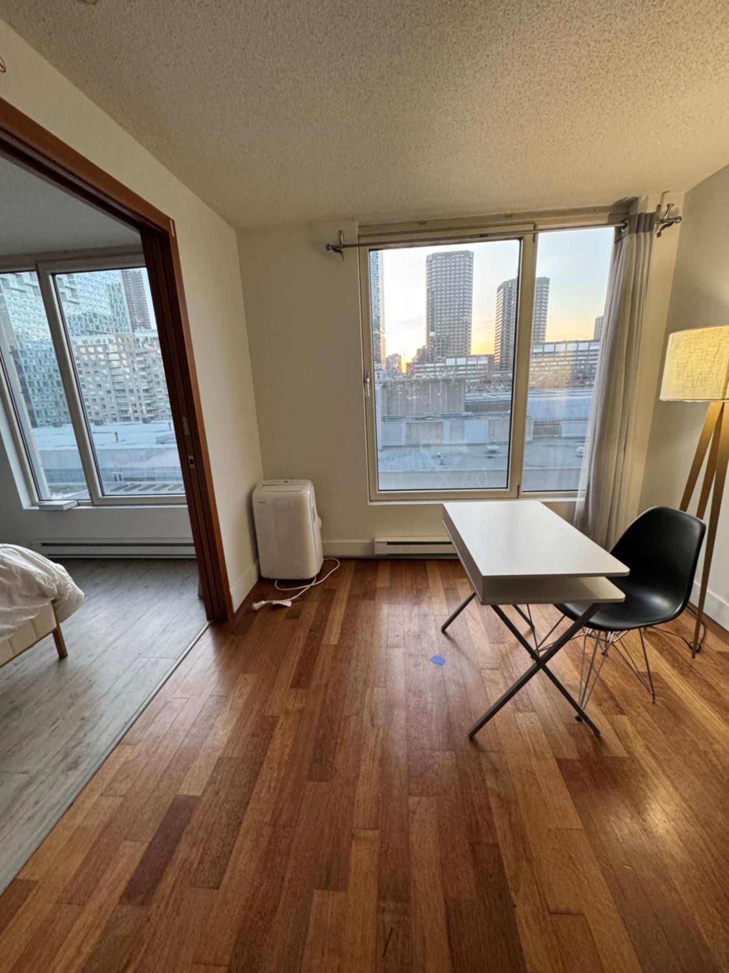 Apartment Cozy 1 Bedroom In The Heart Of Old Port *