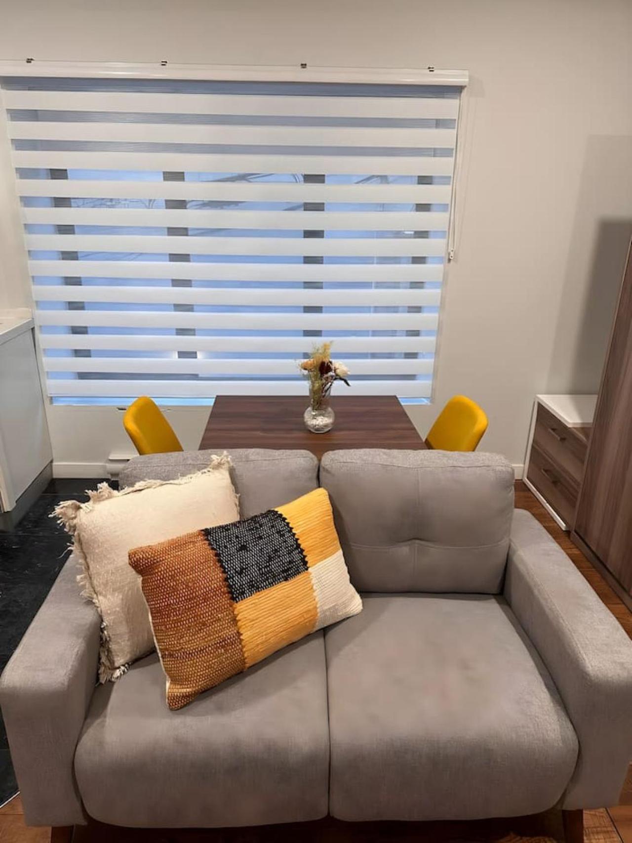 Apartment Spacious On Bishop - Hot Spot Dtown Mtl Zx5 *