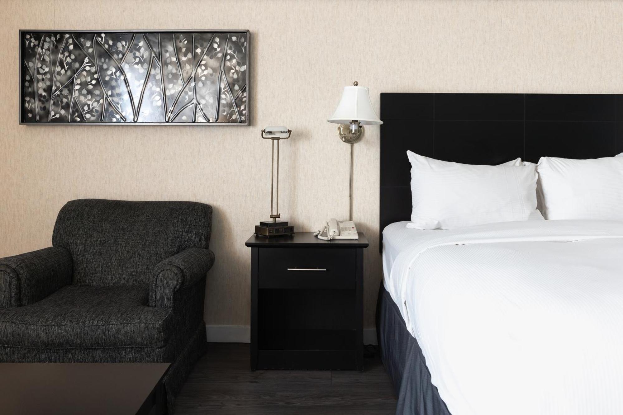 Hotel Ruby Foo's 4*