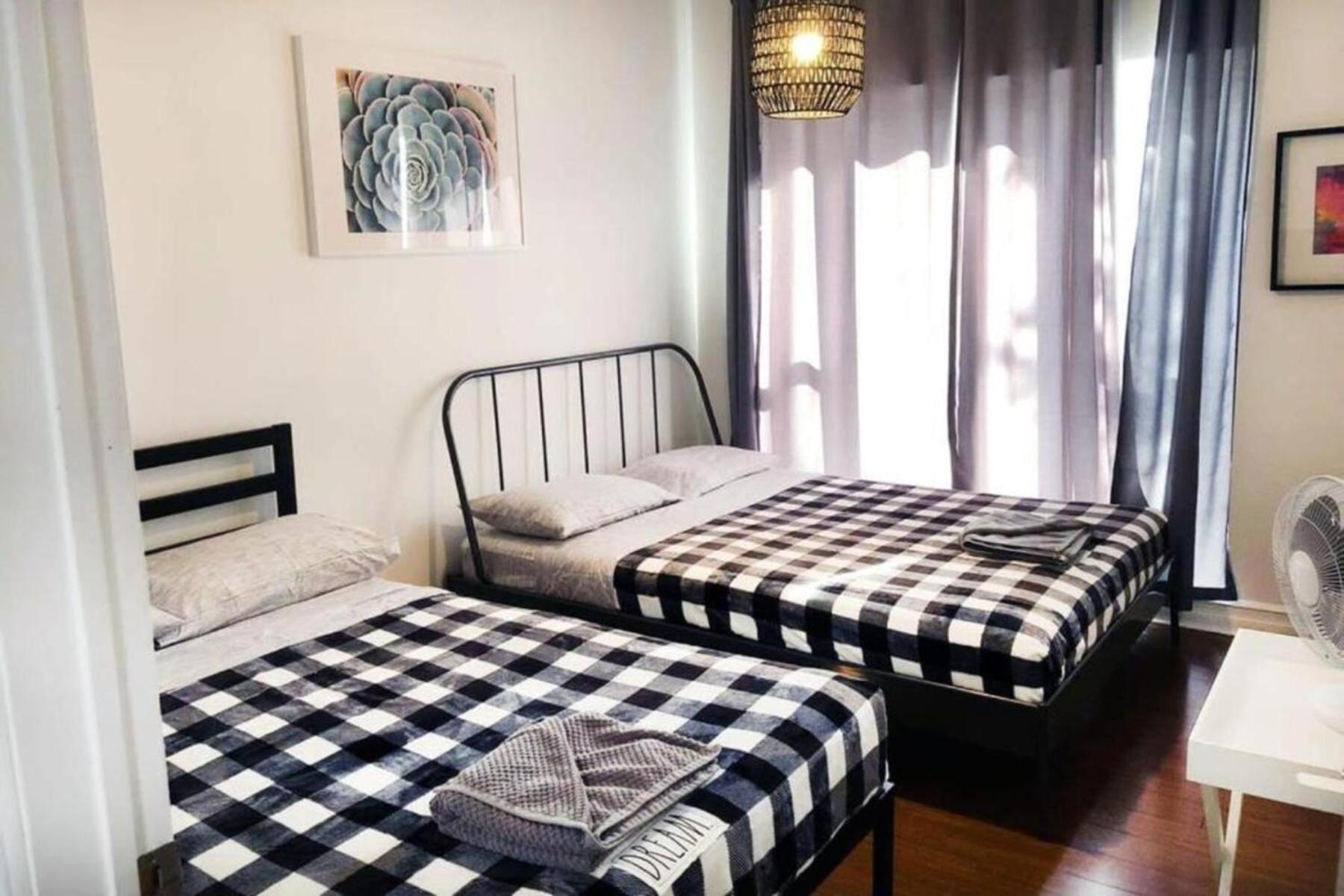 Apartment Spacious Group Haven Near Trendy St Laurent