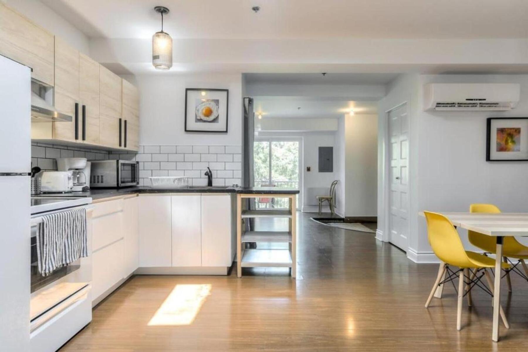 Spacious Group Haven Near Trendy St Laurent