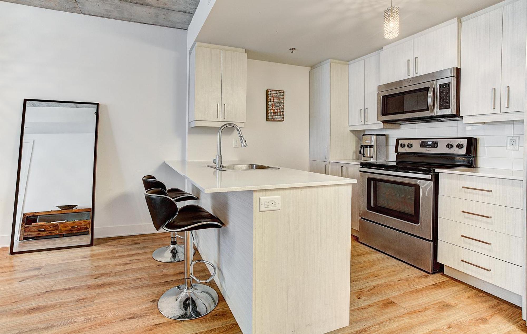 Le Cinq Apartment *