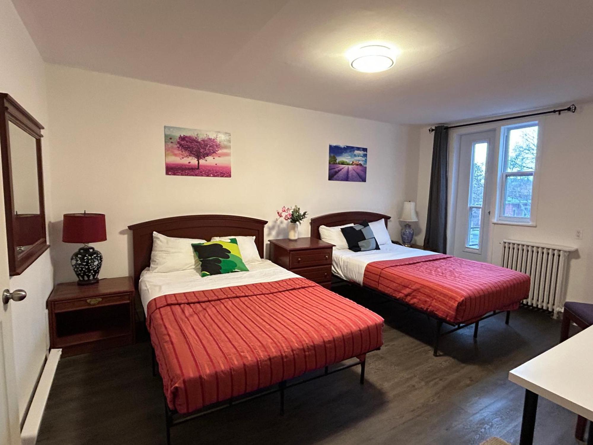 La Du Voyageur Hotel *