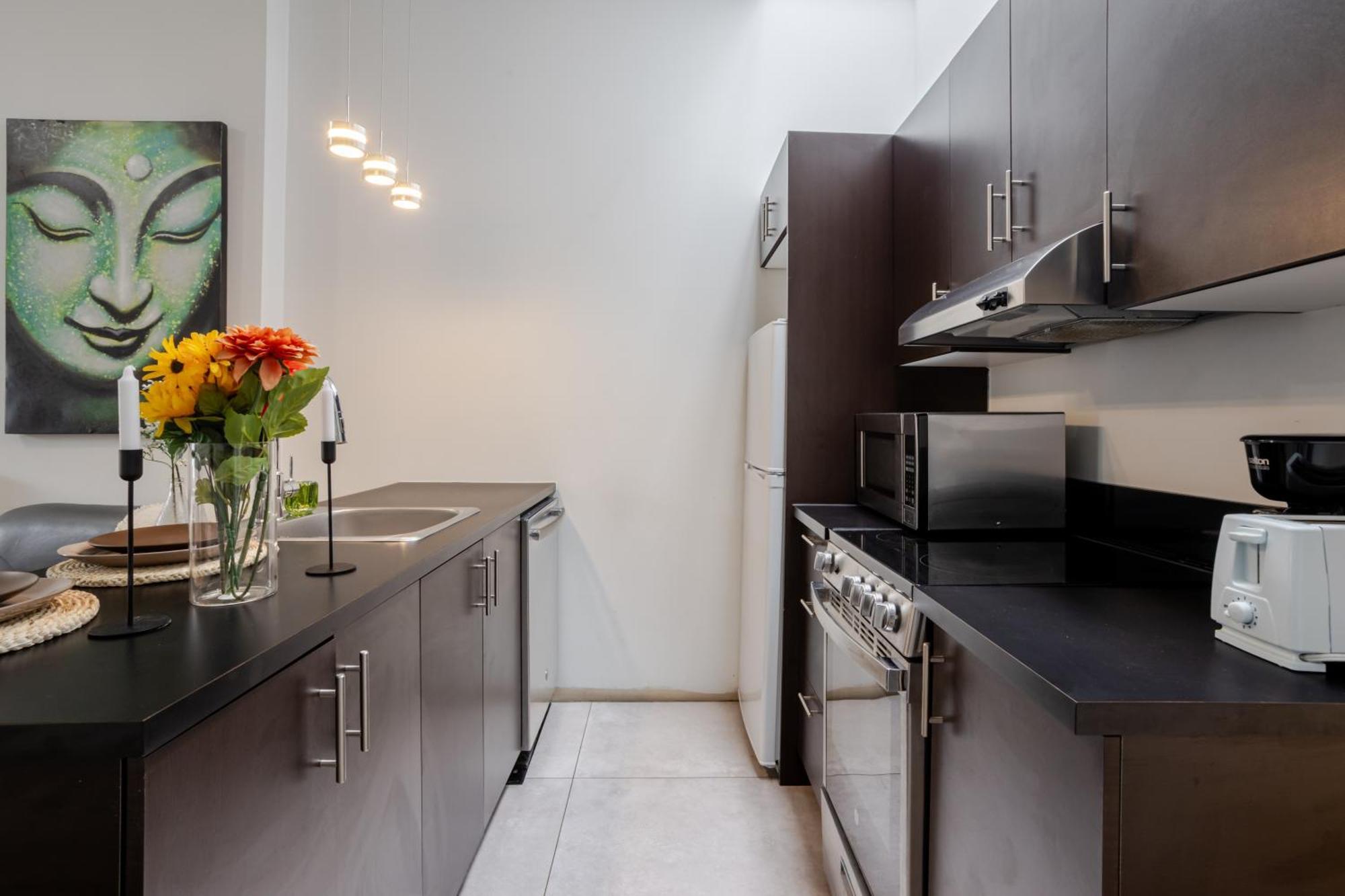 Apartment Cute On Bishop - Hot Spot Dtown Mtl Zw3 Montreal
