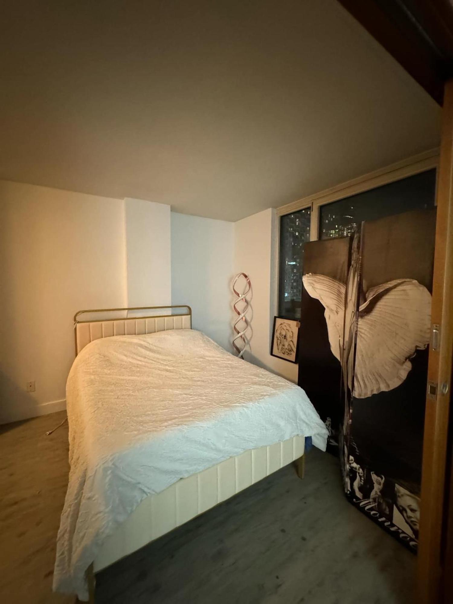 Cozy 1 Bedroom In The Heart Of Old Port Apartment Montreal