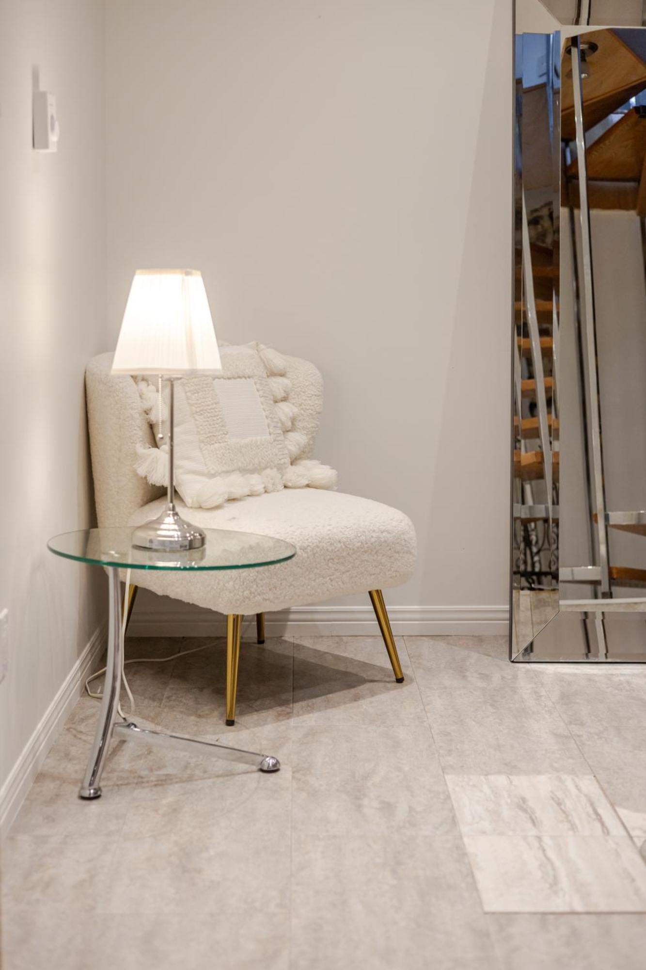 Villa Majestic In Downtown Griffintown Zf7 Montreal