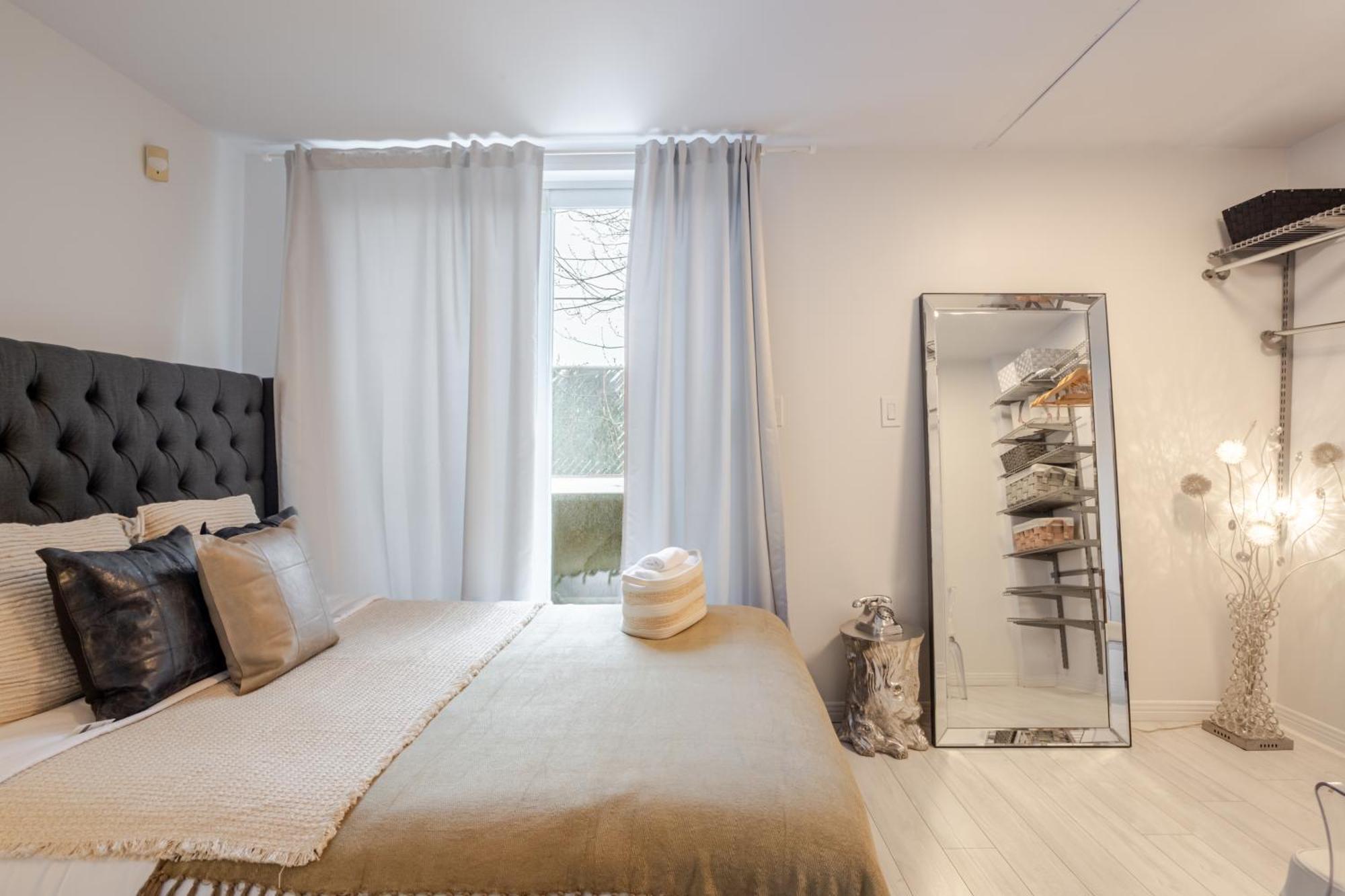 Villa Majestic In Downtown Griffintown Zf7 Montreal