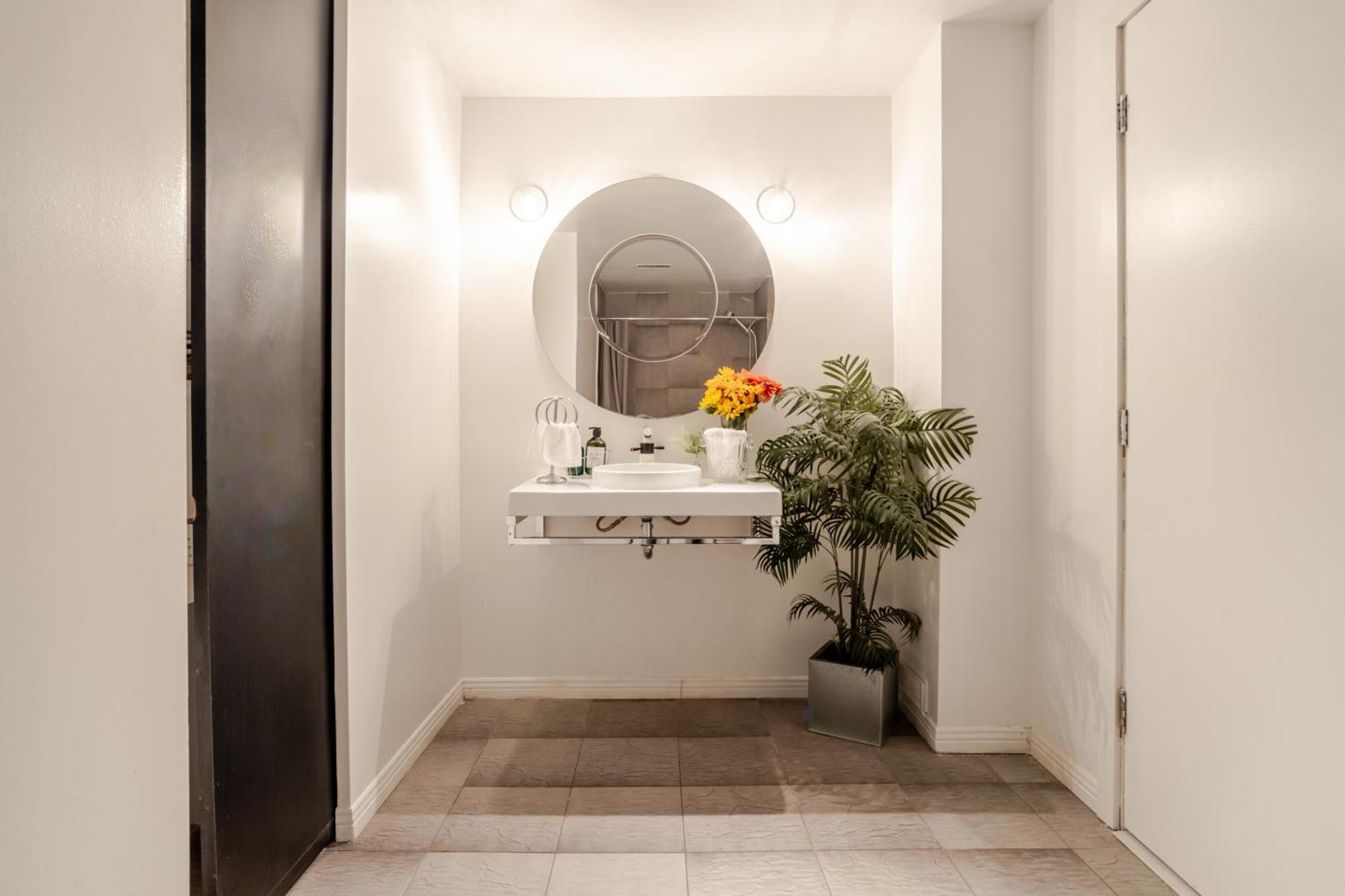 Majestic In Downtown Griffintown Zf7 Villa Montreal