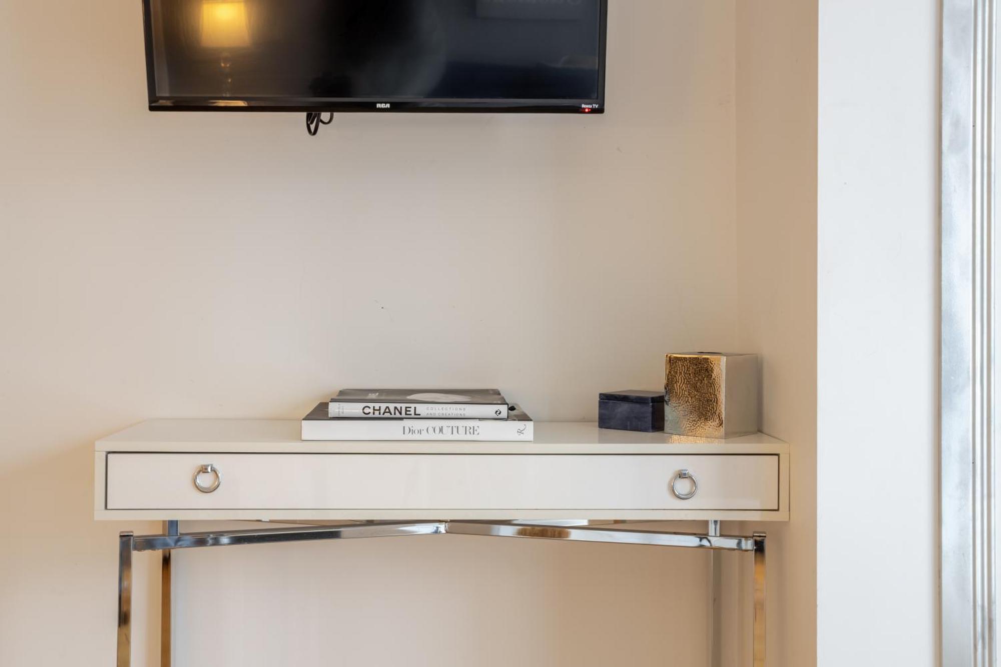 Villa Majestic In Downtown Griffintown Zf7