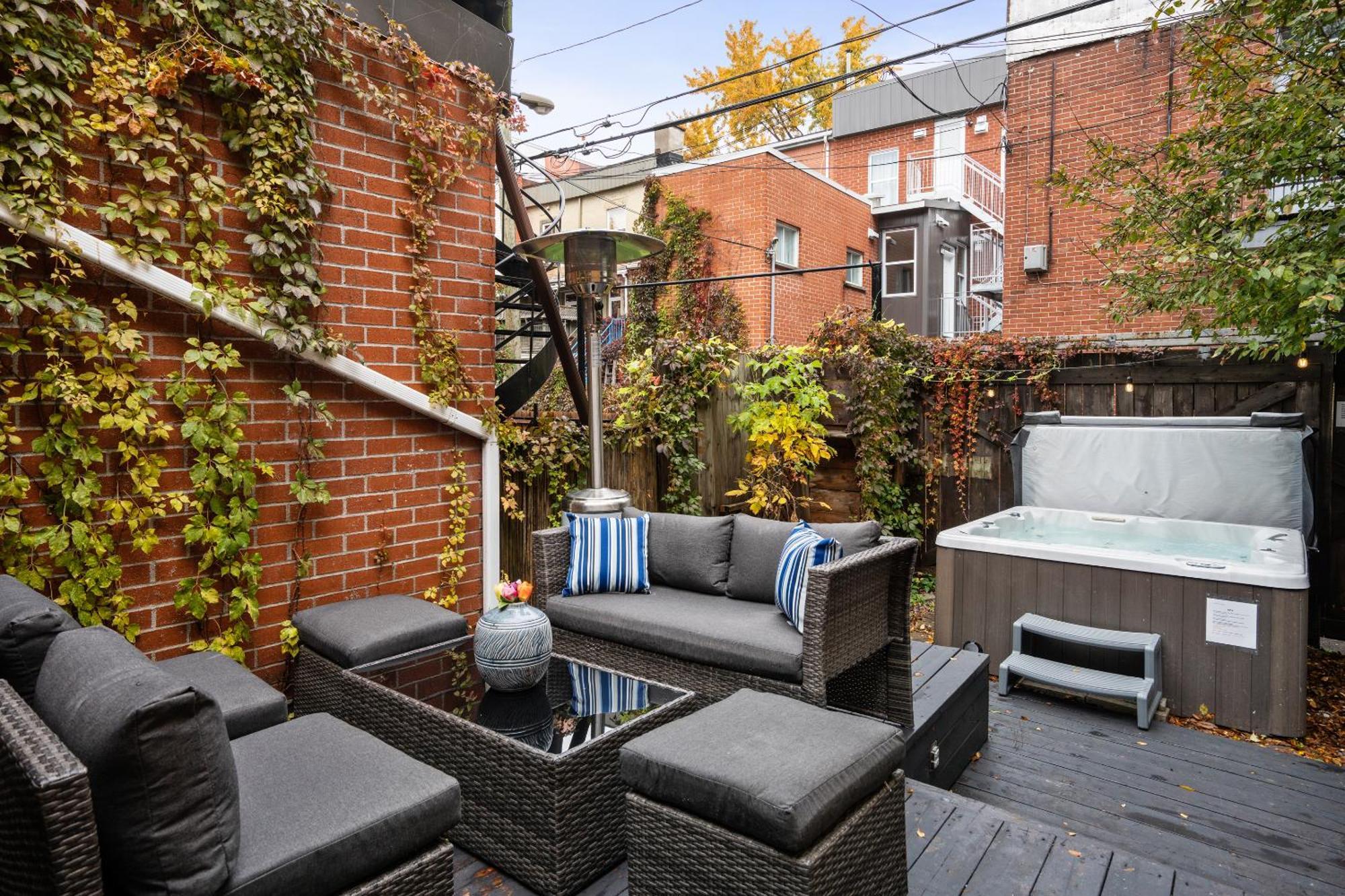Apartment Le Saint-christophe Downtown Montreal