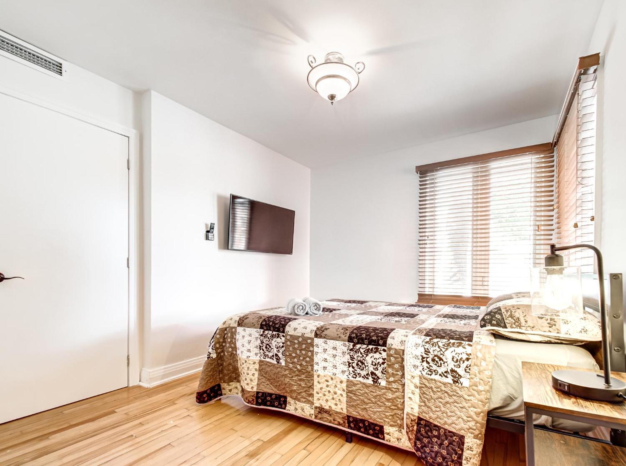 Amazing 4-bedrooms In Homa 20 Apartment Montreal