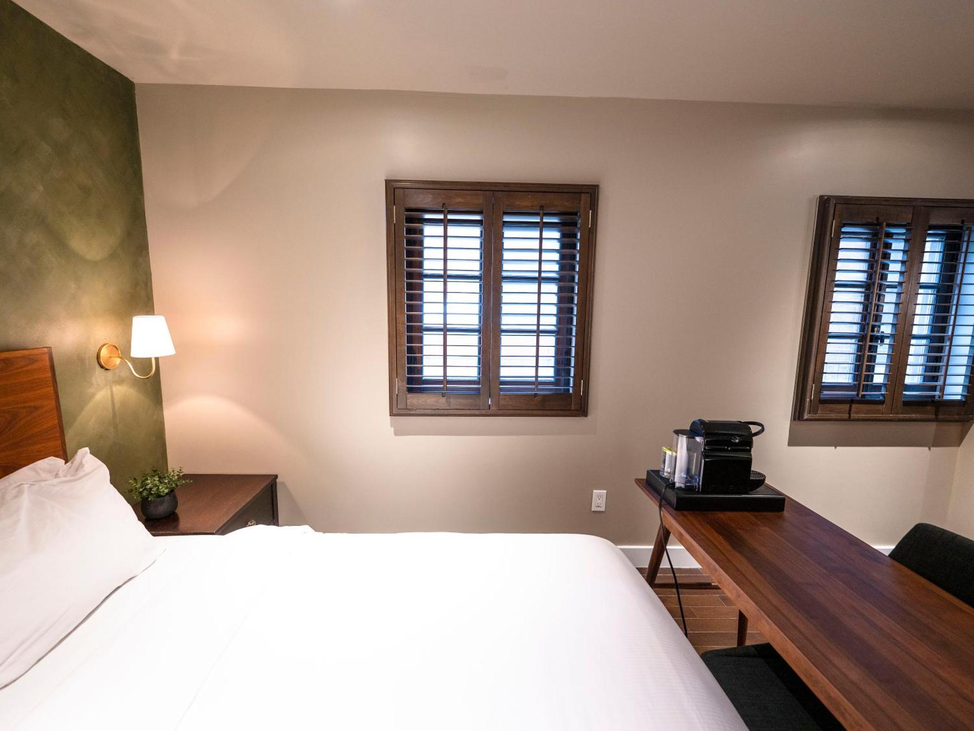 Self Check-in Boutique - Quartier Latin - 203 Aparthotel Montreal