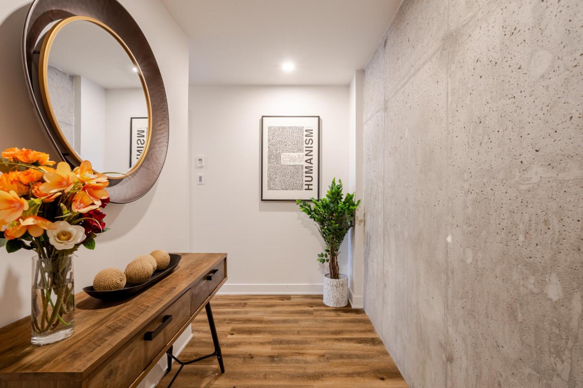 Modern 1br In Downtown Zw1 Apartment Montreal