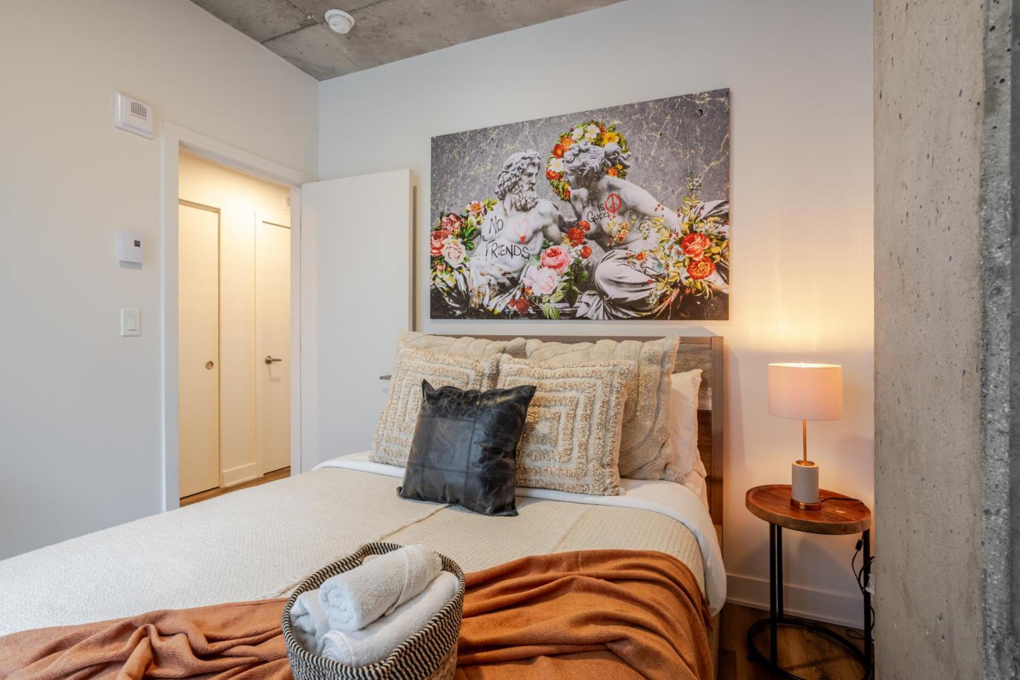 Modern 1br In Downtown Zw1