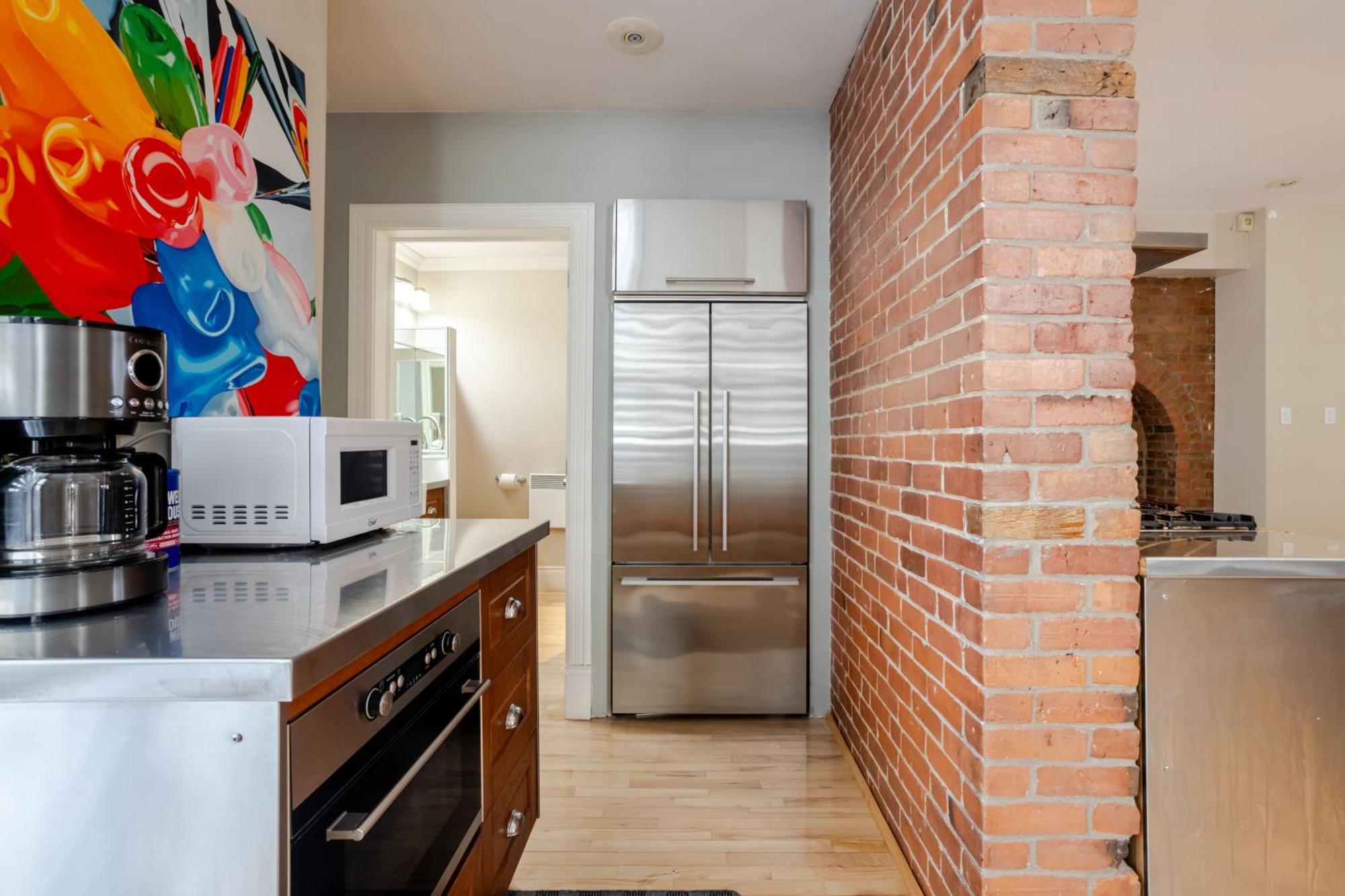 Downtown Retreat With Modern Comfort Holiday home *