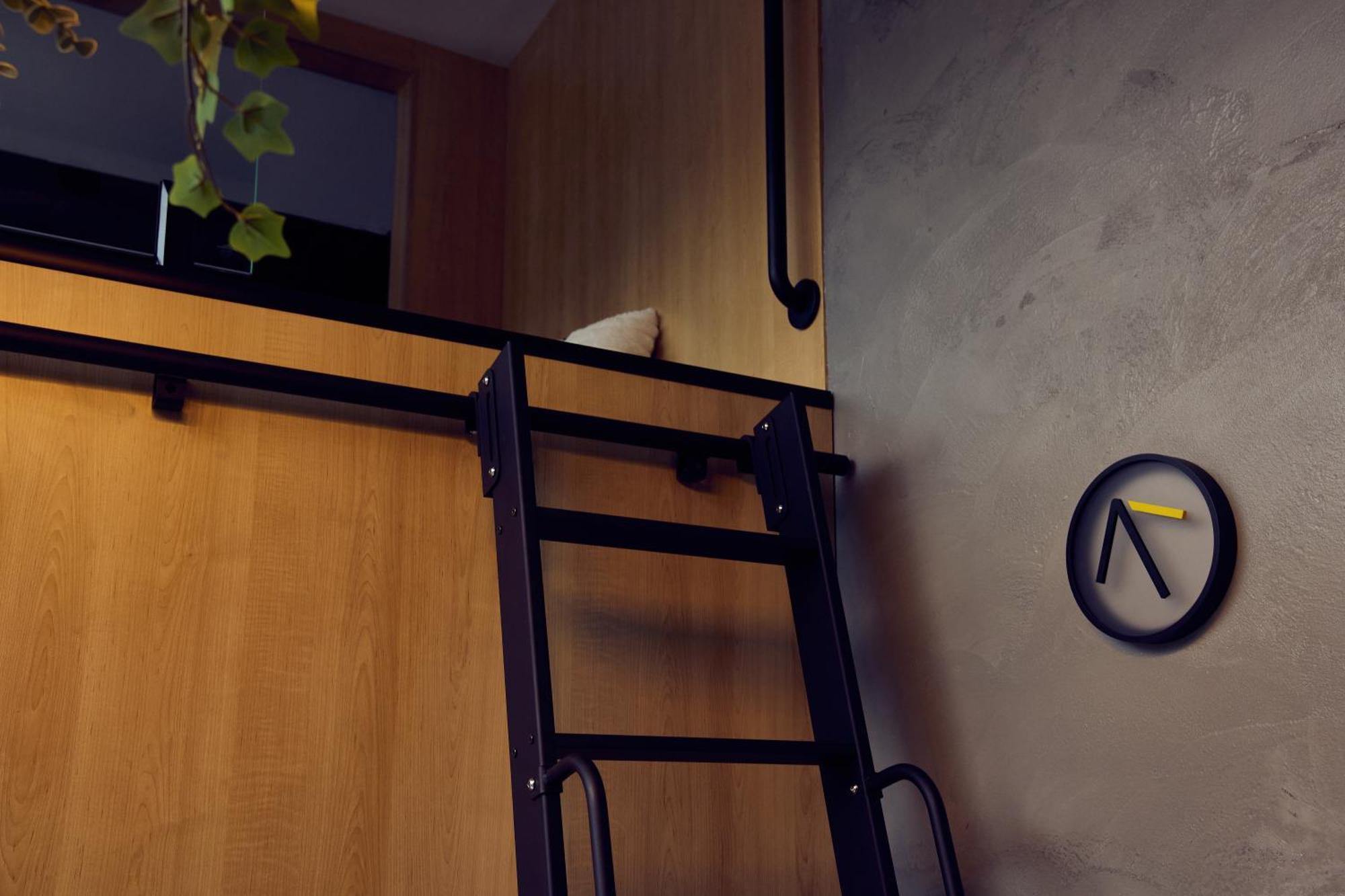 Hostel Capsule