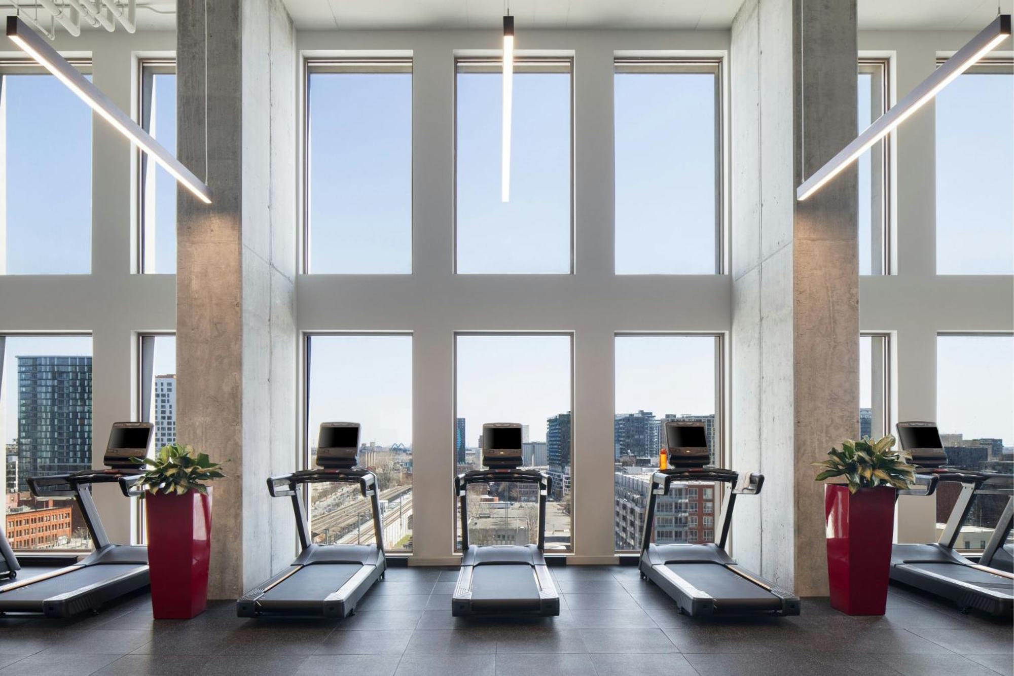 Moxy Downtown Hotel