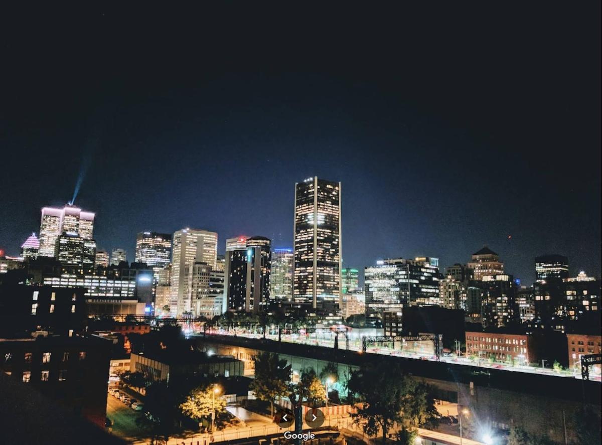 Stylish 1-bedroom In Vibrant Griffintown Montreal