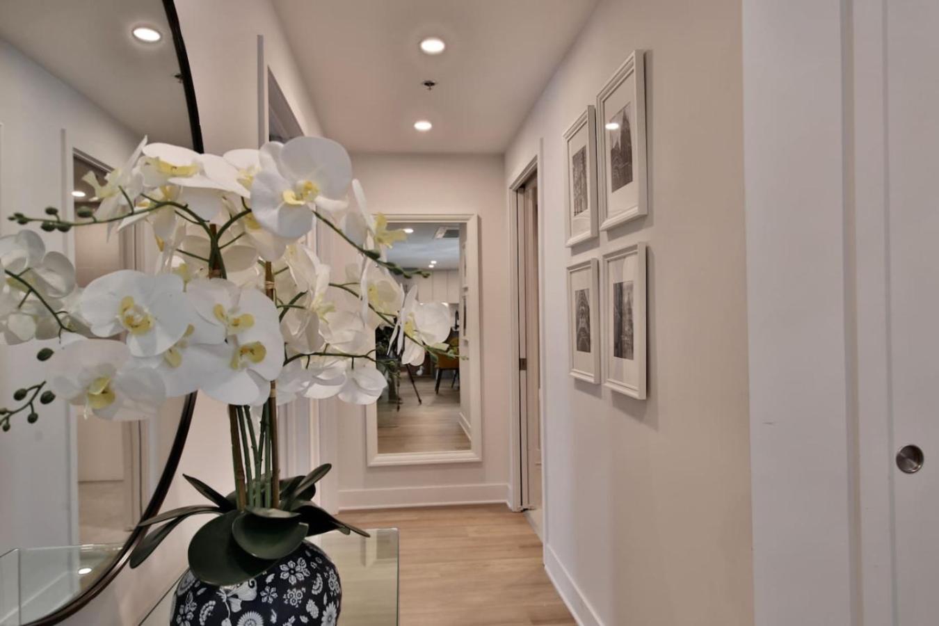Apartment Heritage Hideaway 2br Old Port Charm Montreal