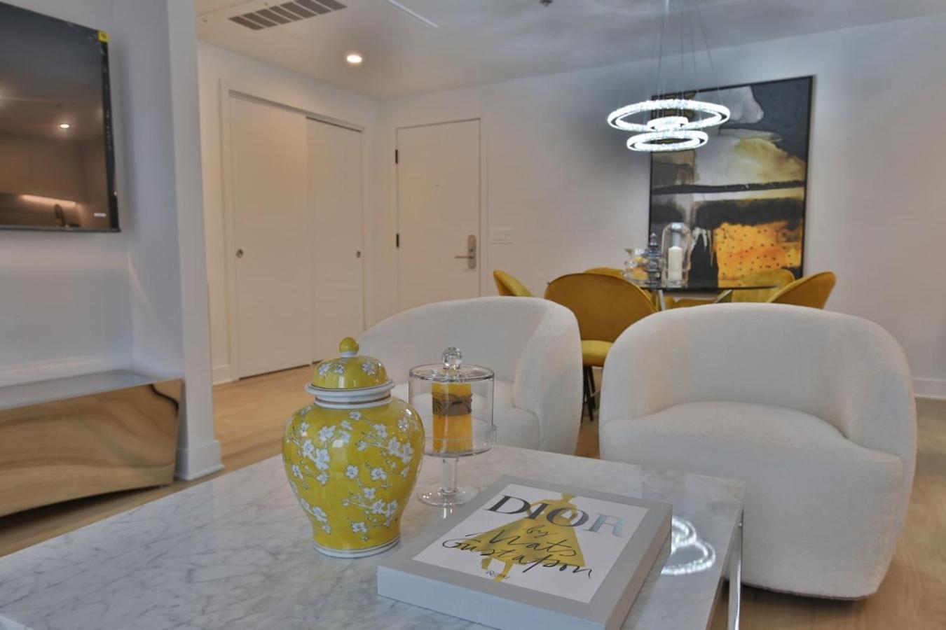 Heritage Hideaway 2br Old Port Charm Apartment