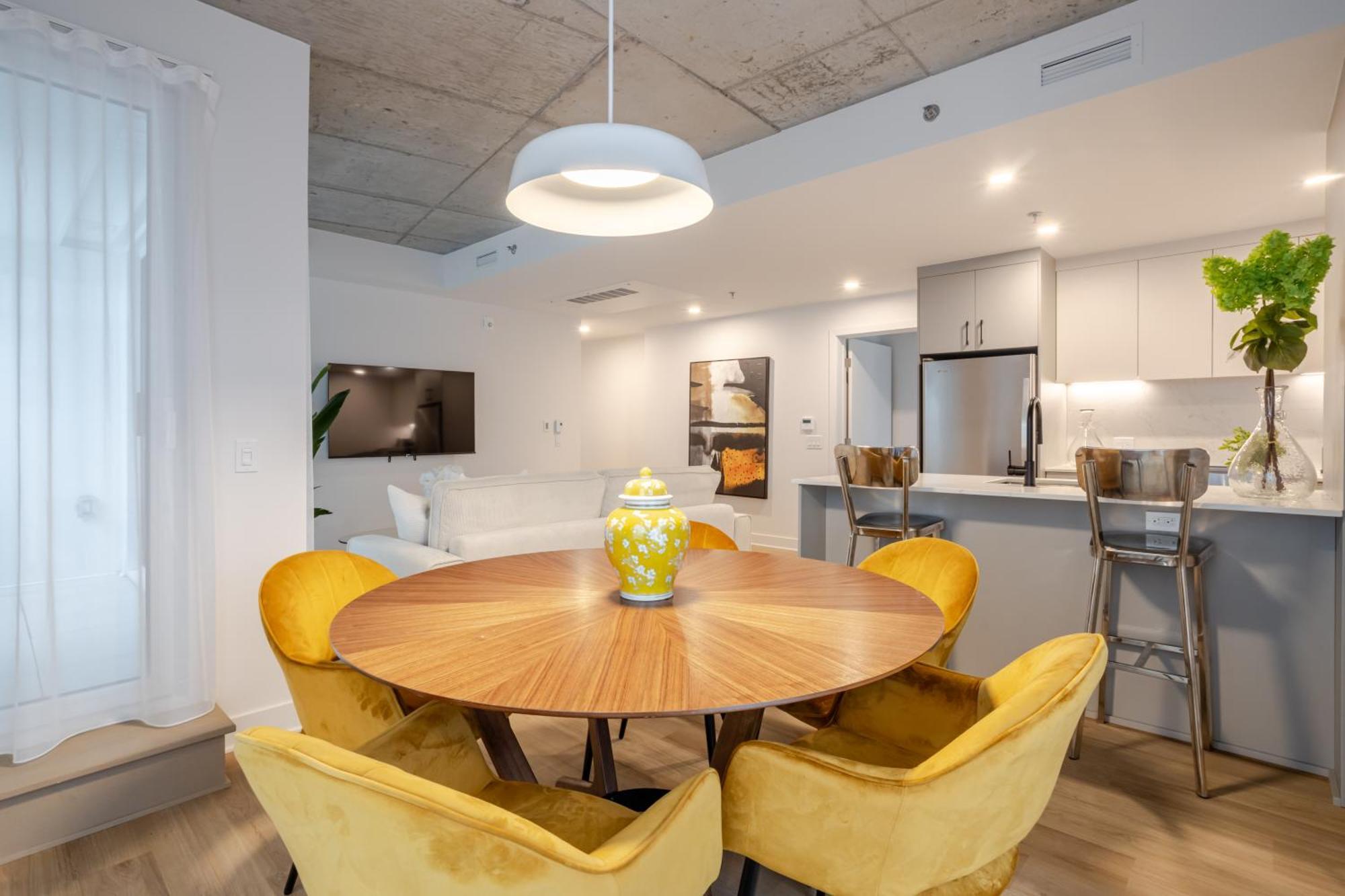 Heritage Hideaway 2br Old Port Charm Apartment
