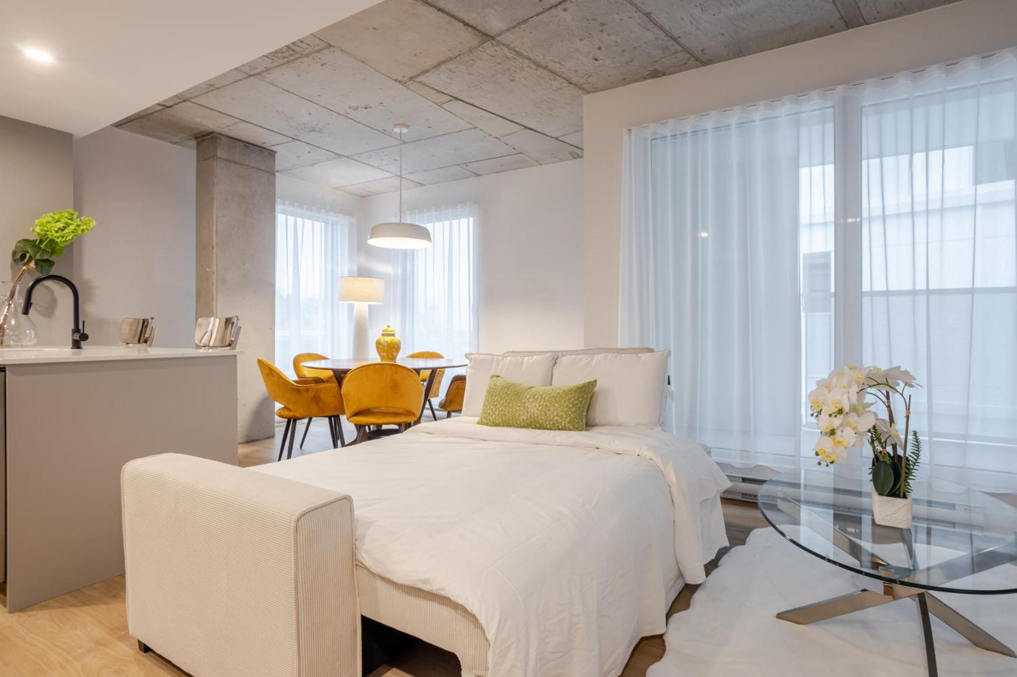 Heritage Hideaway 2br Old Port Charm Apartment Montreal
