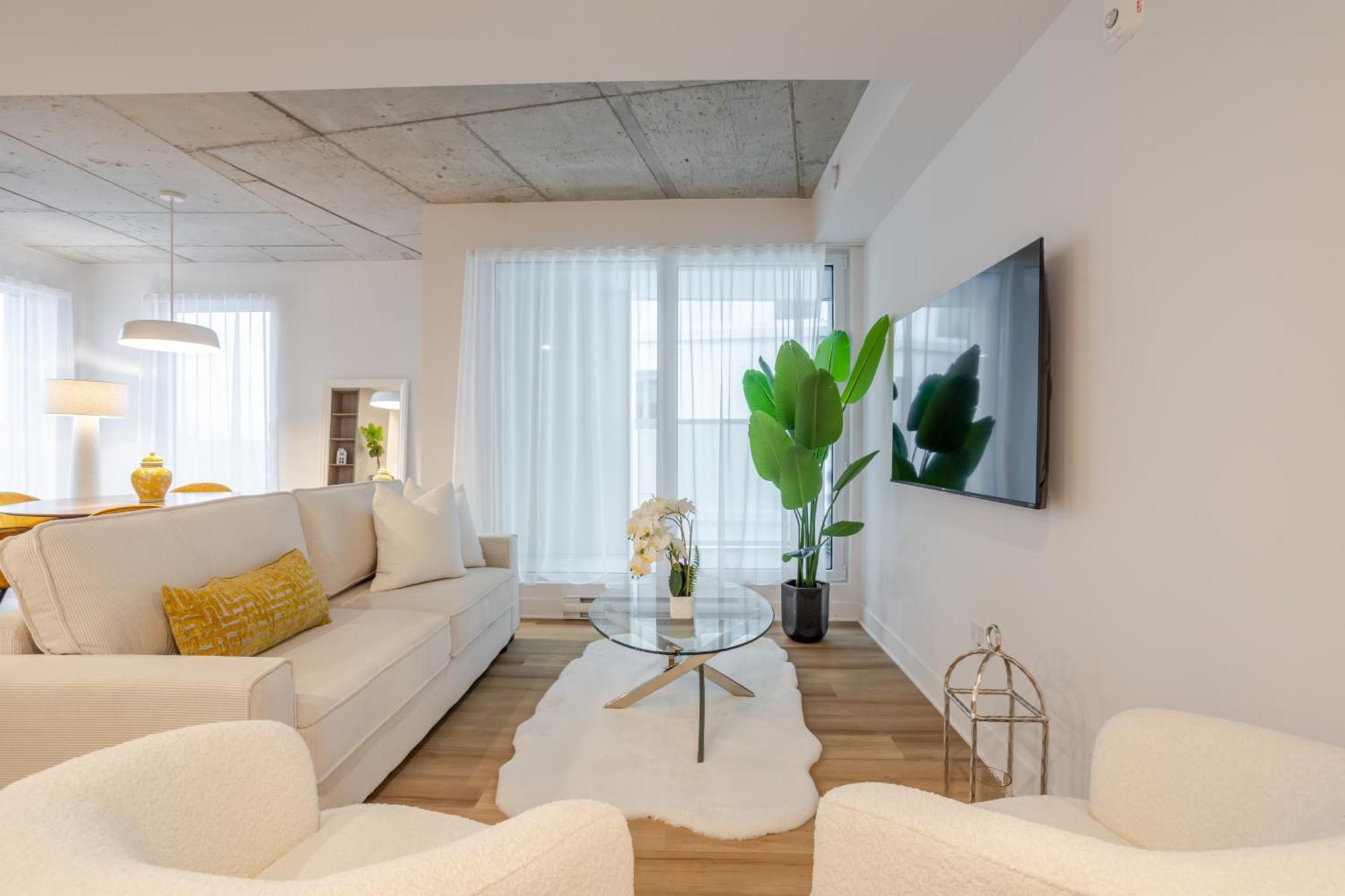 Heritage Hideaway 2br Old Port Charm Apartment Montreal