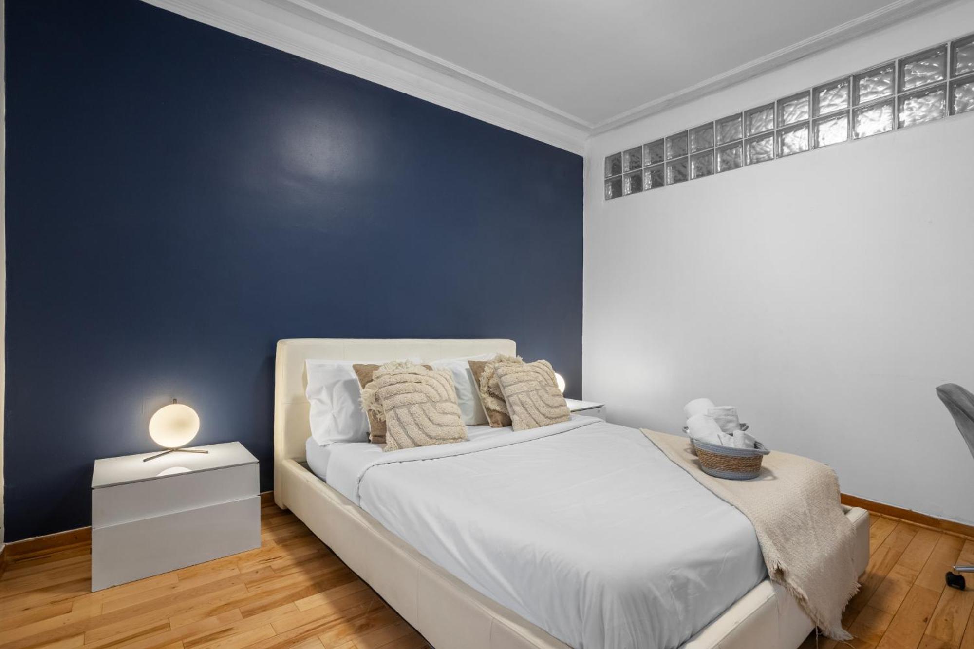 Magnificent 4br In Downtown Mont-royal *