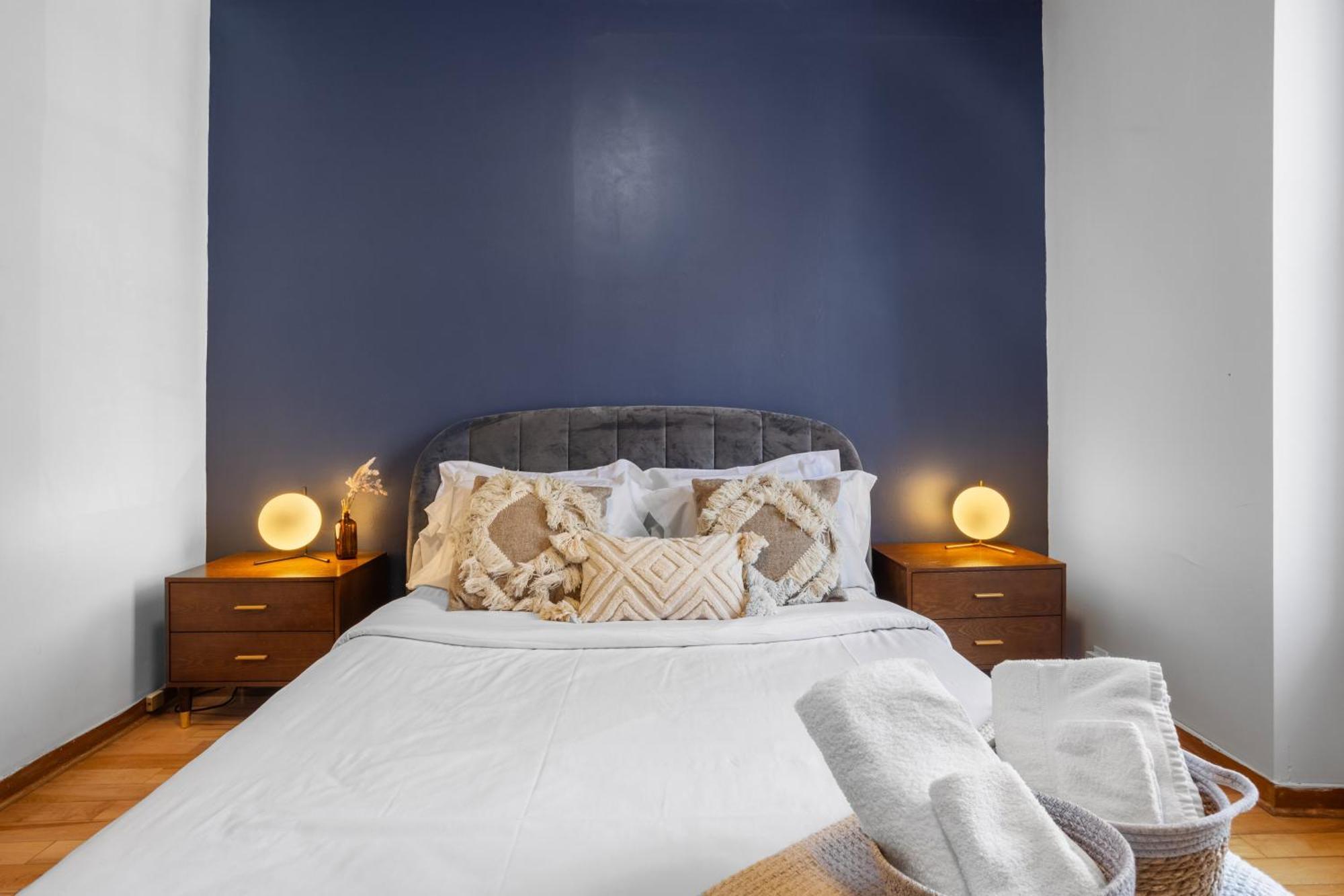 Magnificent 4br In Downtown Mont-royal *
