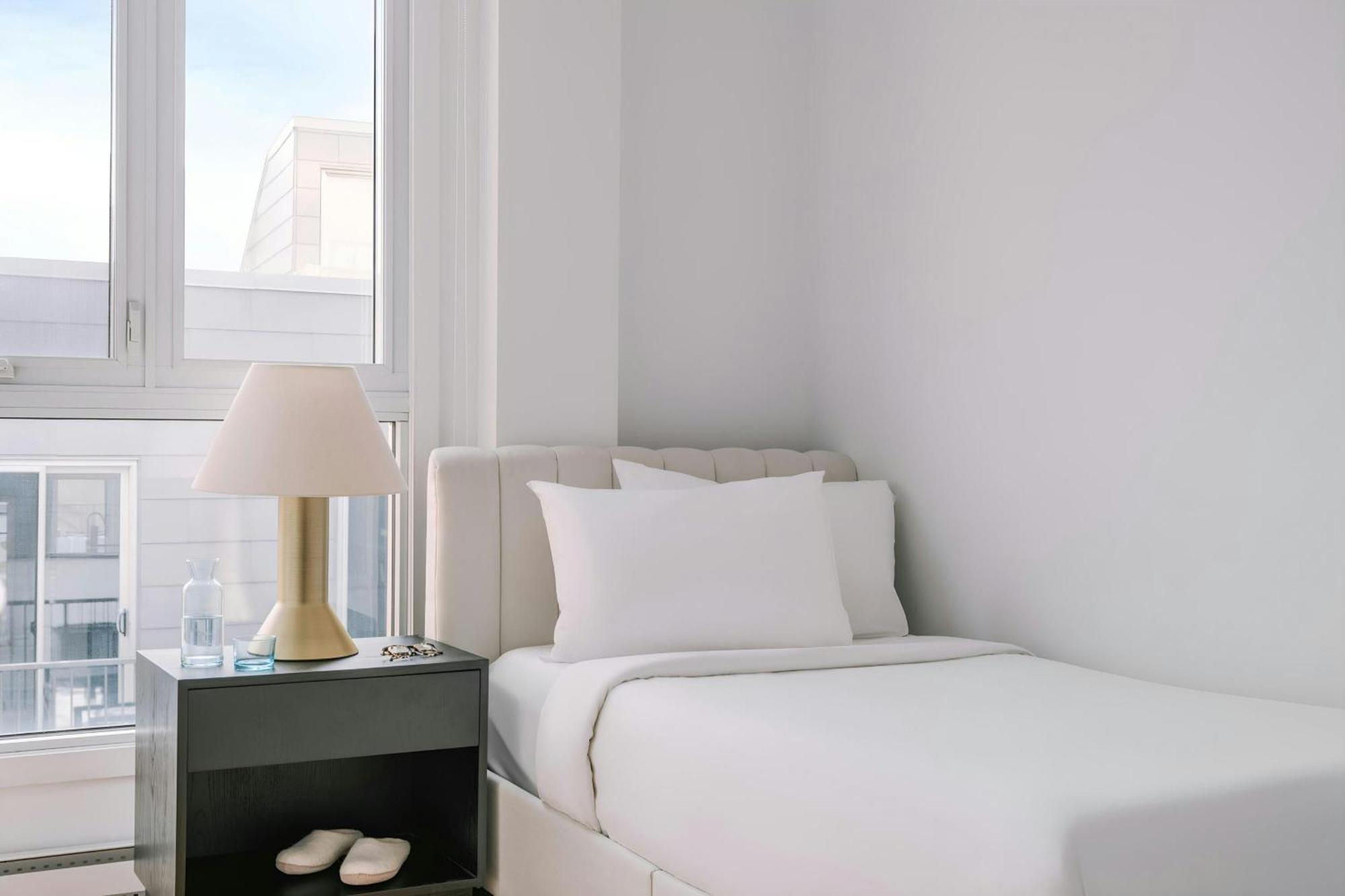 Sonder By Marriott Bonvoy Penny Lane Old Montreal