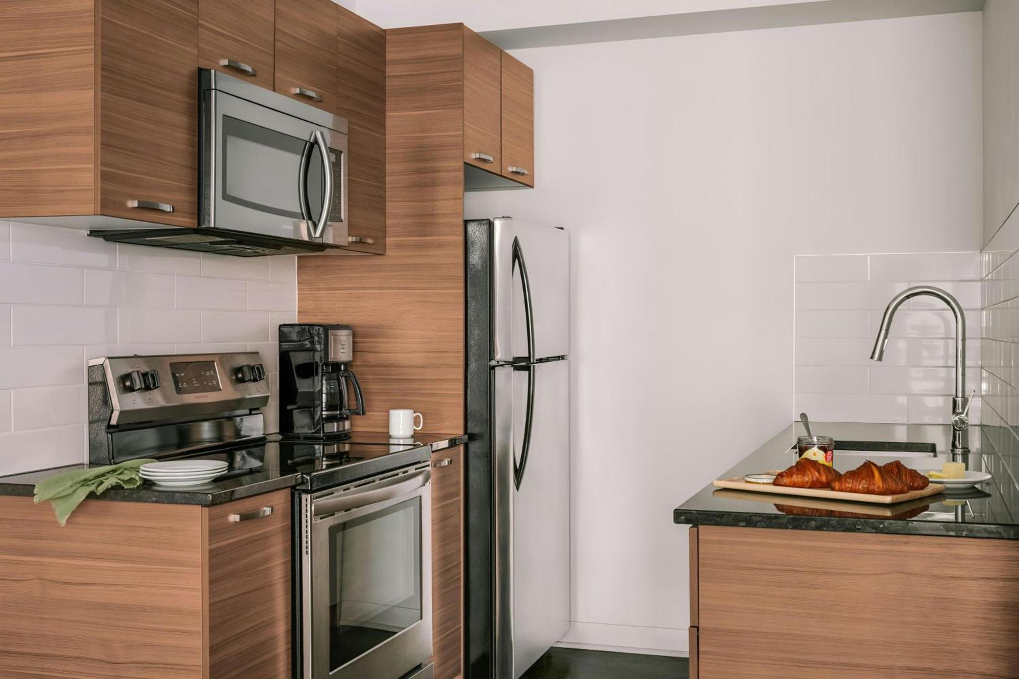 Aparthotel Sonder By Marriott Bonvoy Penny Lane Old Montreal