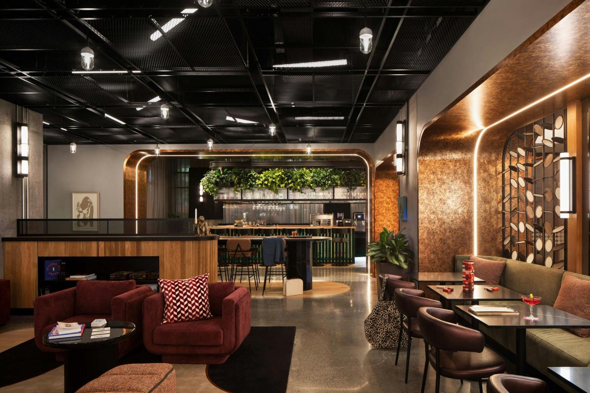 Moxy Downtown