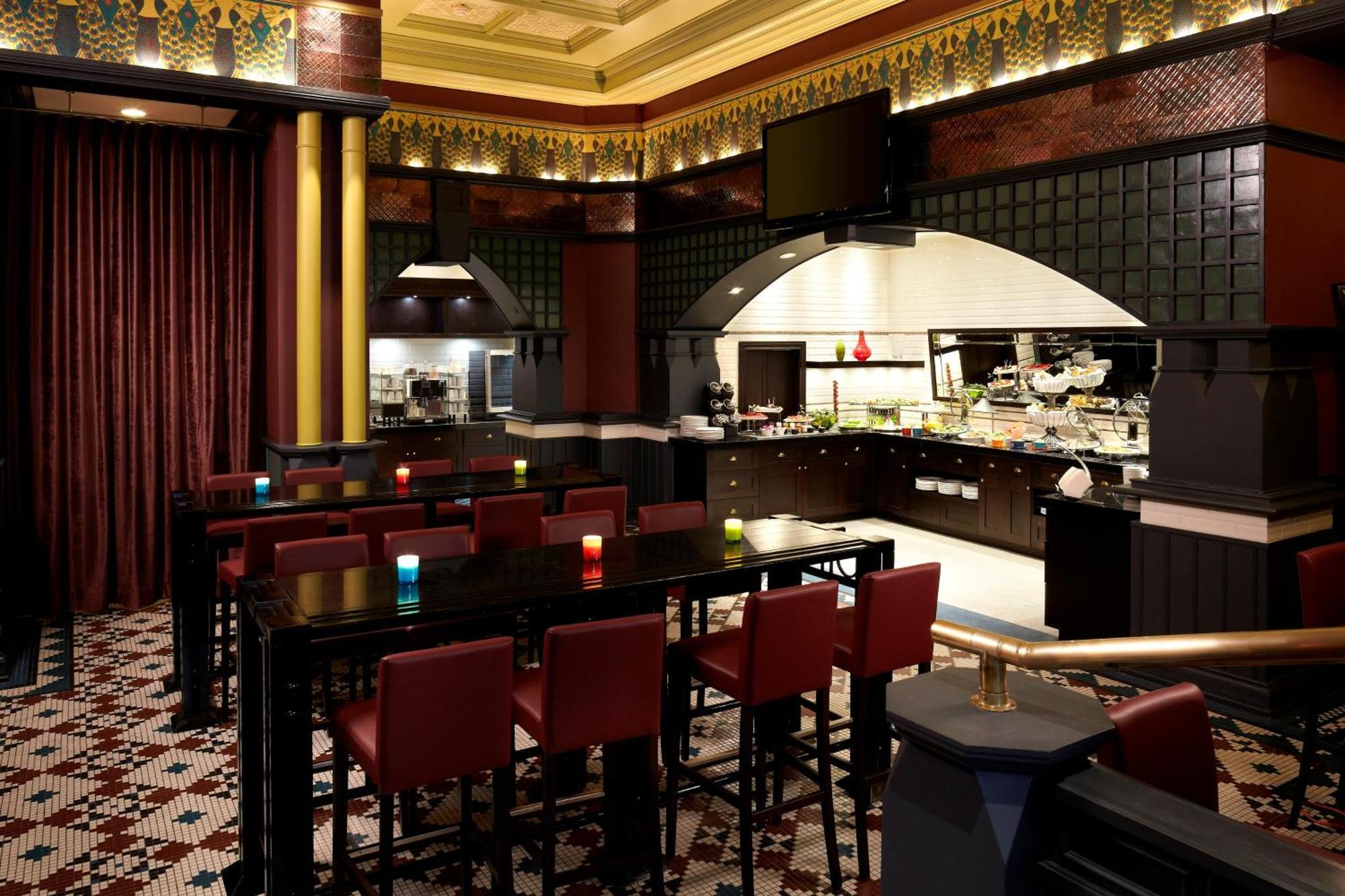 Intercontinental By Ihg