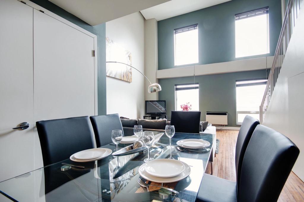 Luxury - Mosaique Apartment Montreal