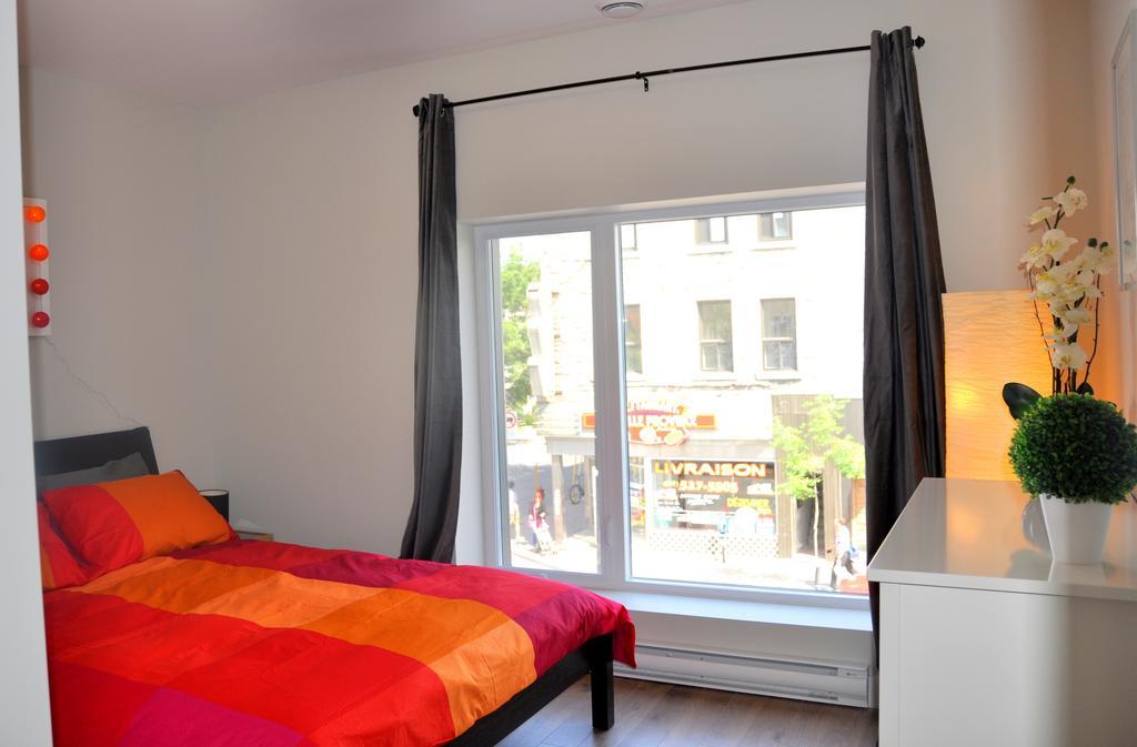 Apartment Le Mont-royal Lounge By Homeinmontreal Montreal