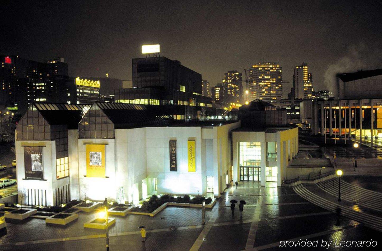 Embassy By Hilton - 4* Montreal