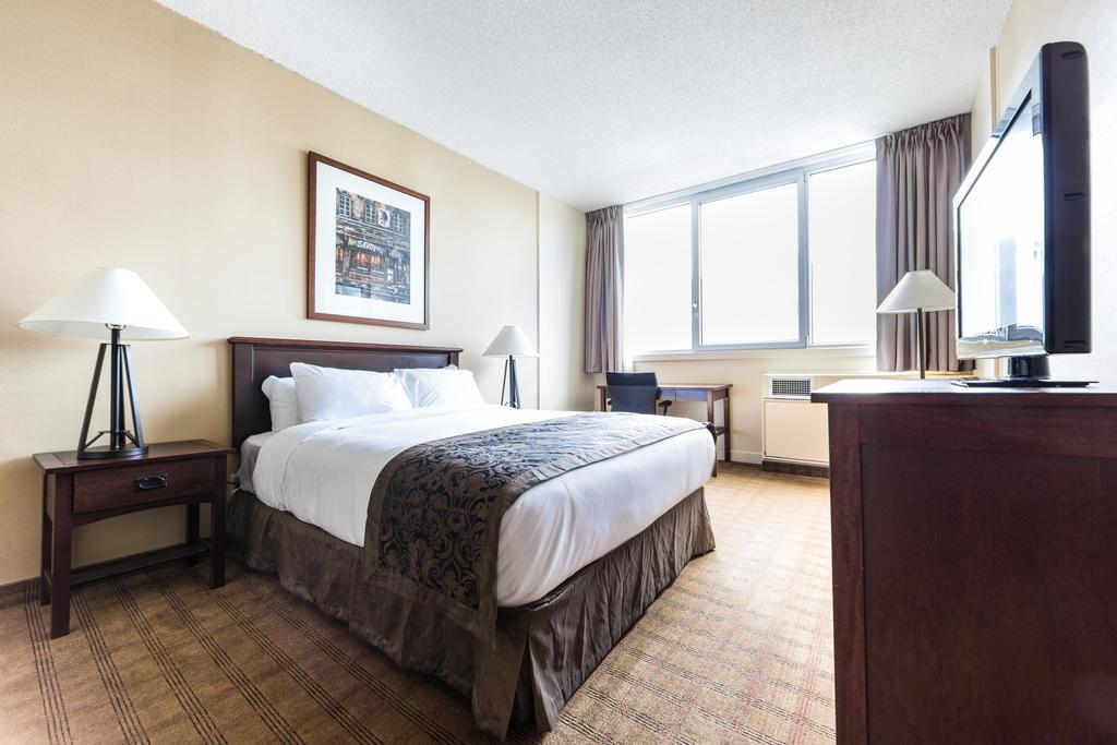 Four Points By Sheraton Montreal Centre-Ville