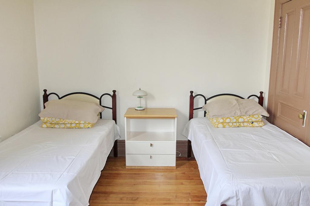 Bon Soleil Guest house Montreal