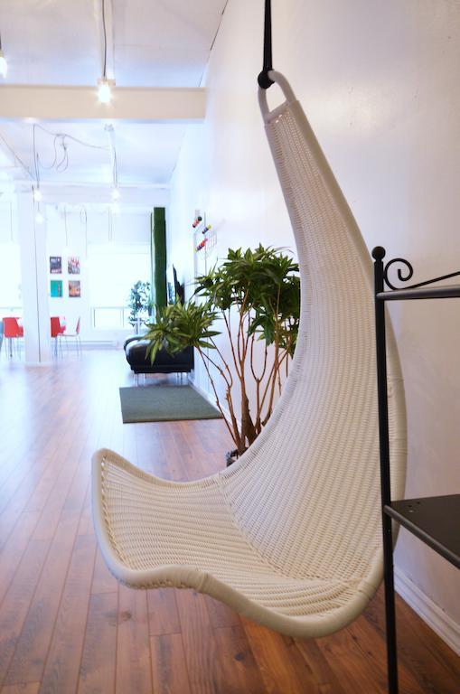Likeahotel - Square Victoria Apartment 3*