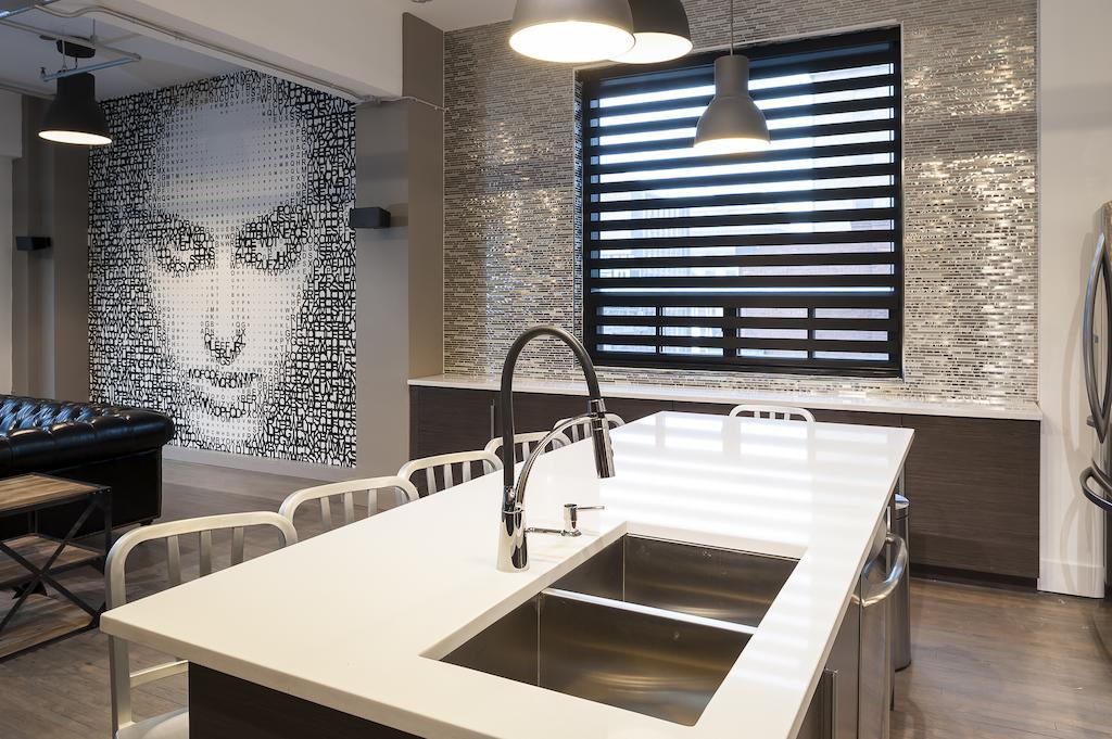 The Executive Loft At The Holland Hotel Montreal