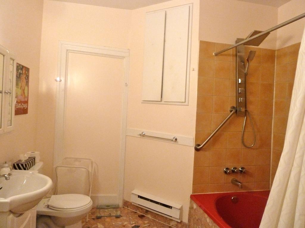 Gite University Bed And Breakfast