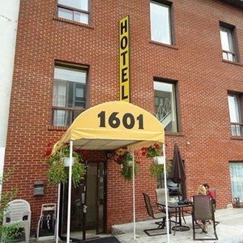 Hotel Bon Accueil 2*