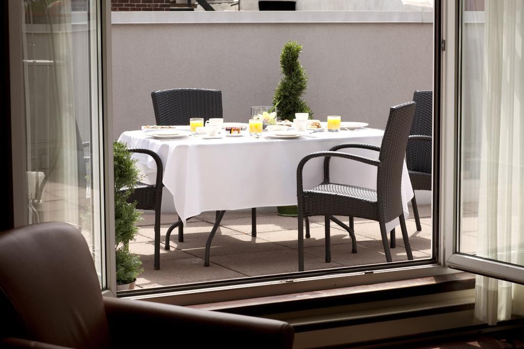 Hotel Saint-sulpice 4*