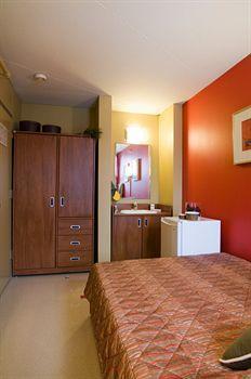 Hotel Zum D'ete - Universite De 3*