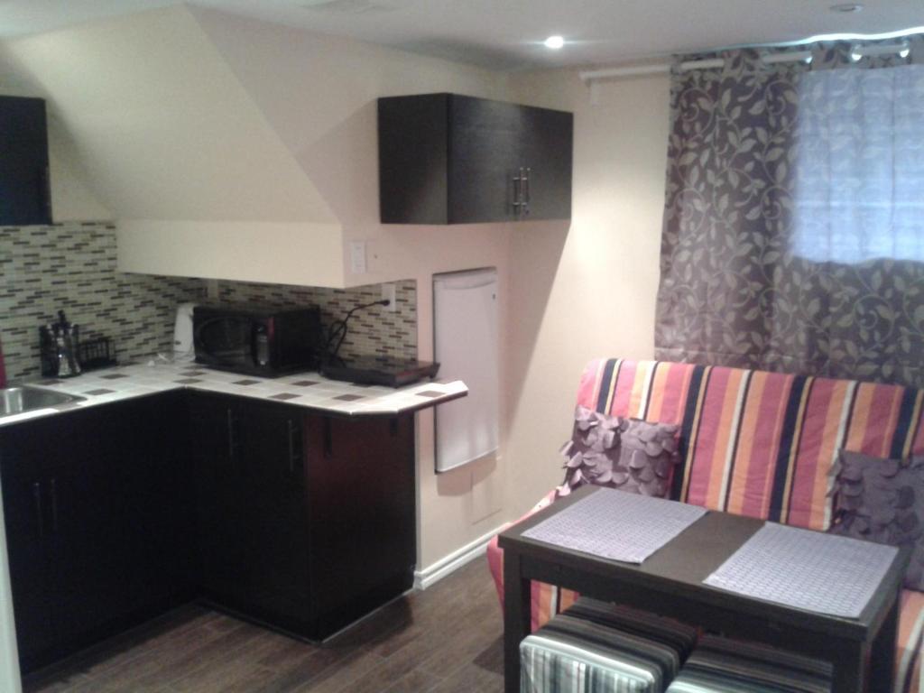 Angrignon Furnished Apartment *