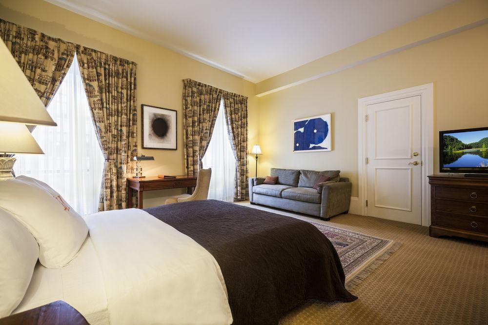 Lhotel