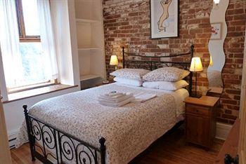 Gite University Bed And Breakfast Bed & Breakfast